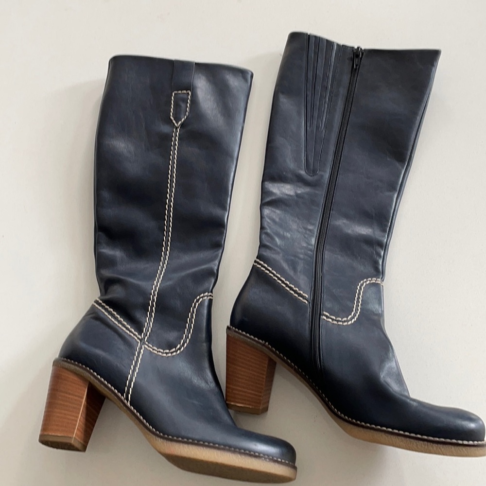 Gabor navy genuine leather boots